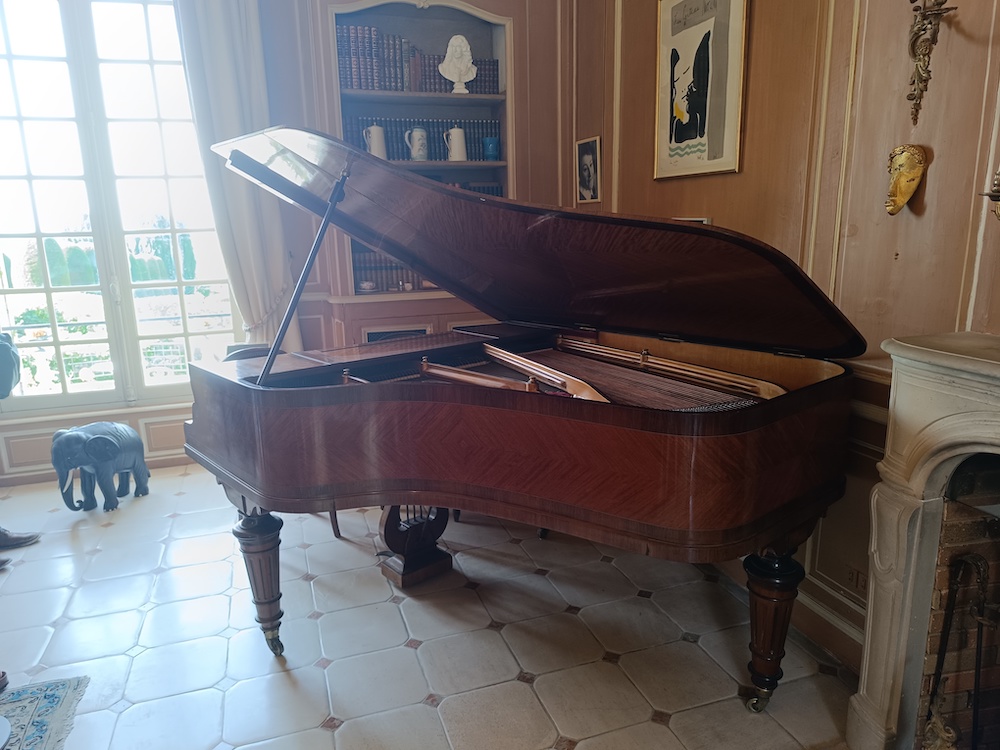 château,piano Barbara 