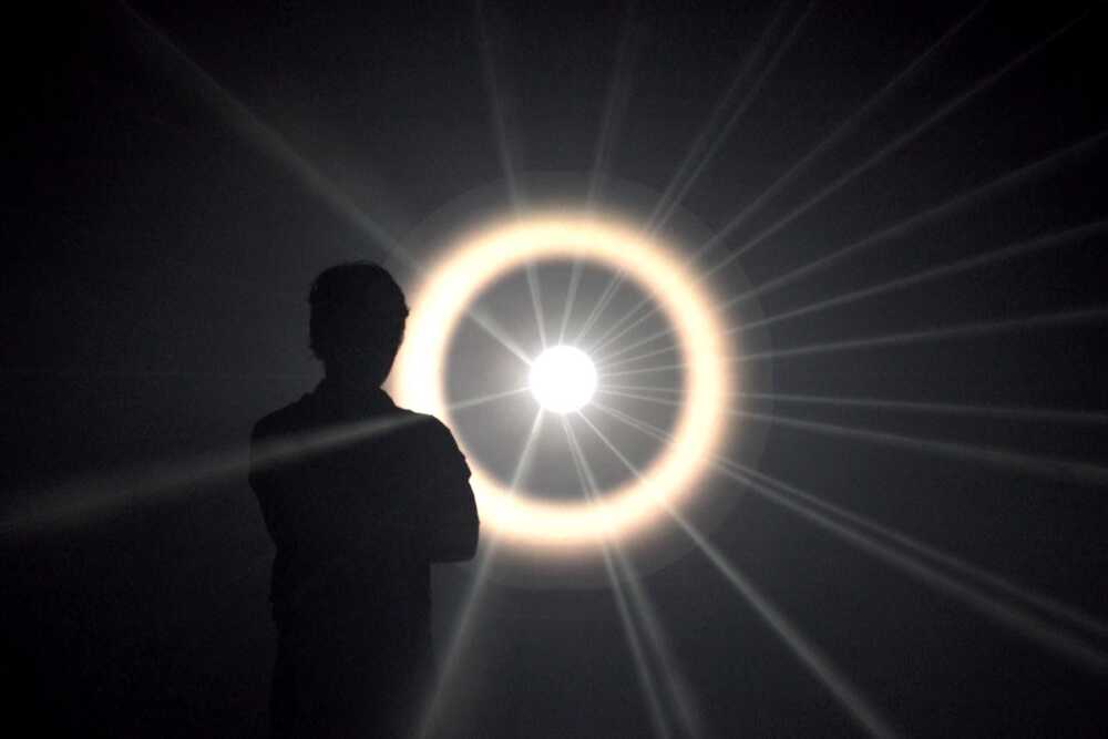 Into The Light hypnotisme