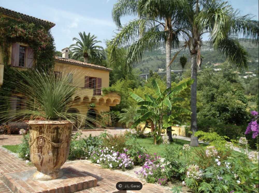 Menton villa