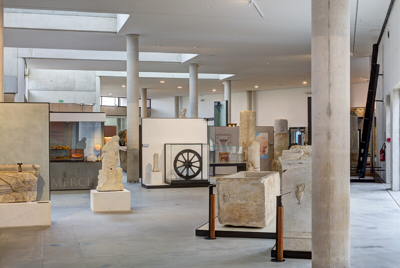 Musée départemental Arles antique salle