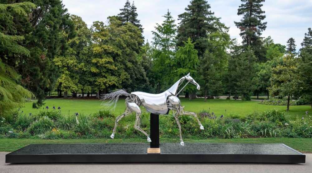 Longines Paris Eiffel Jumping sculpture