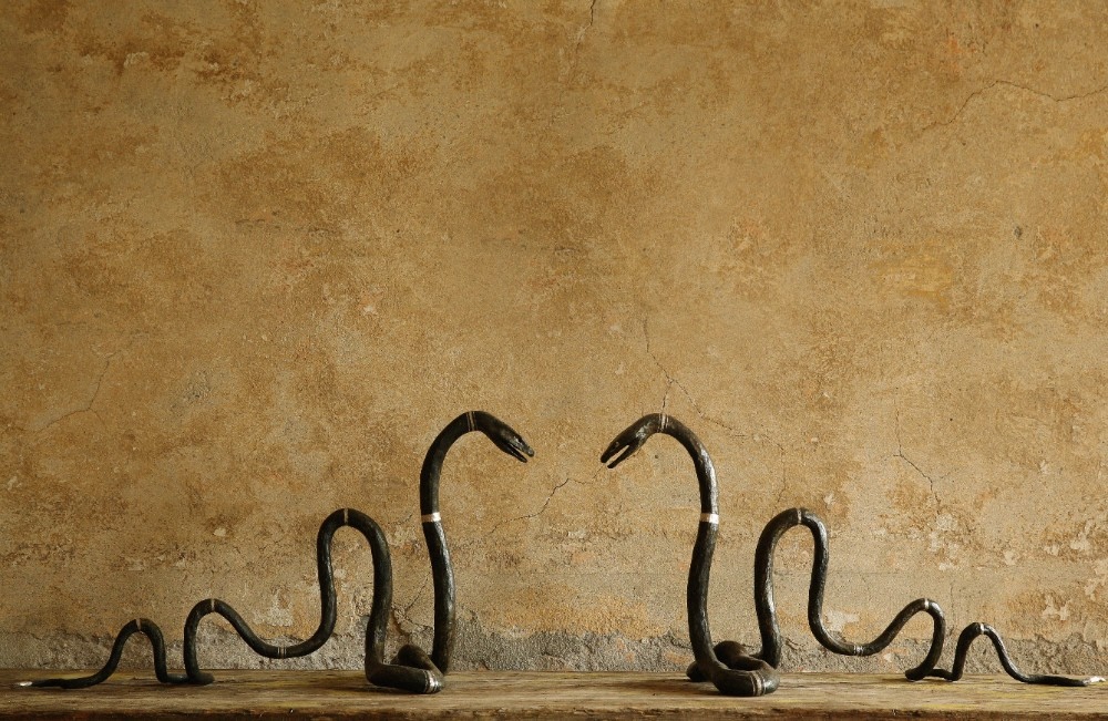 Villa Kerylos serpent