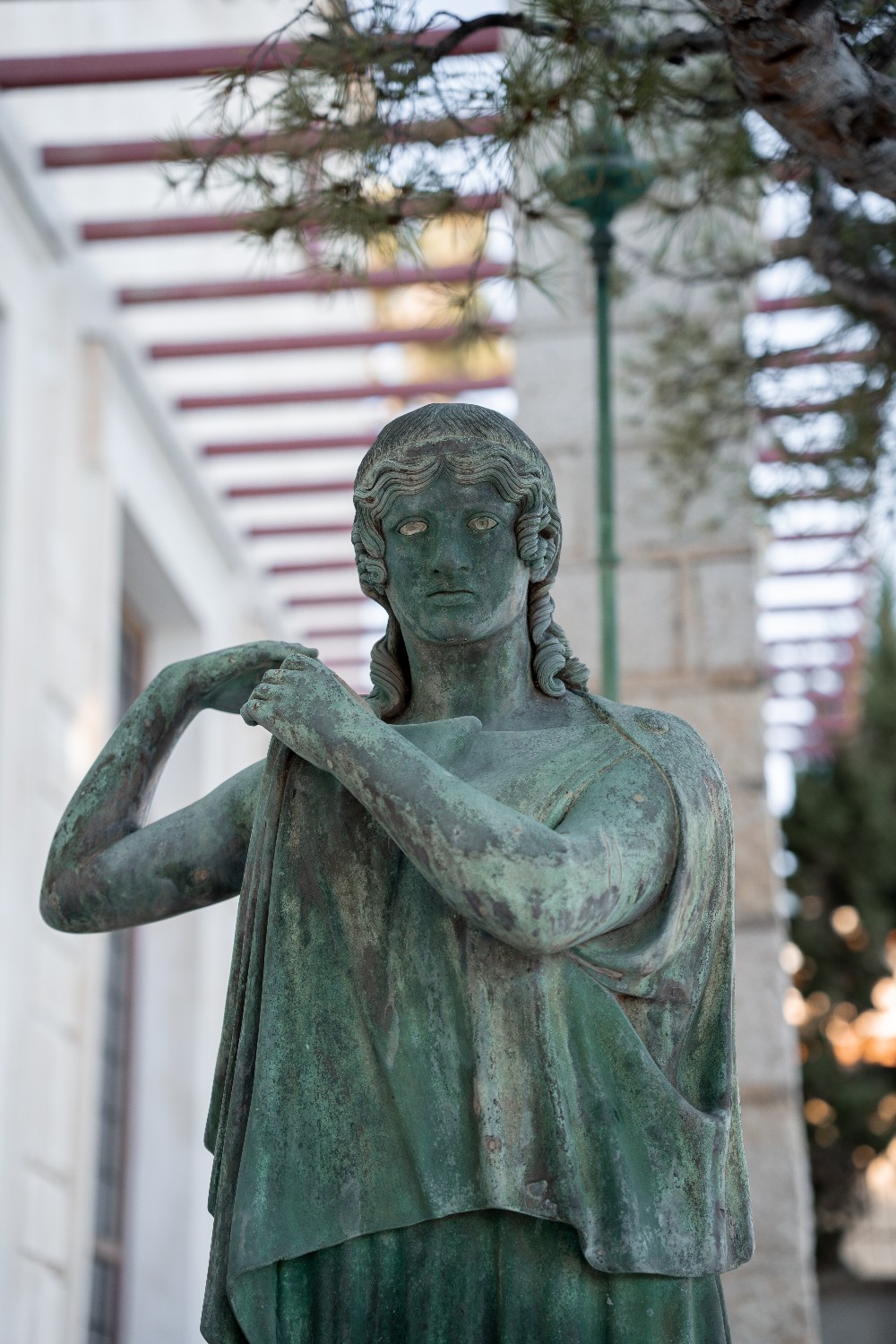 Villa Kerylos statue