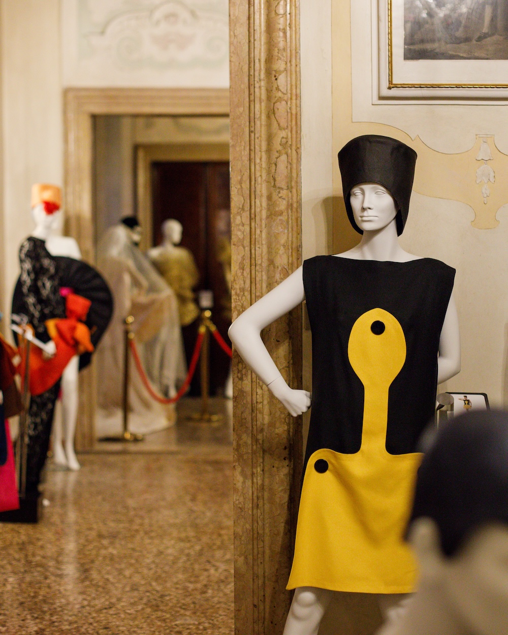 Pierre Cardin tenues