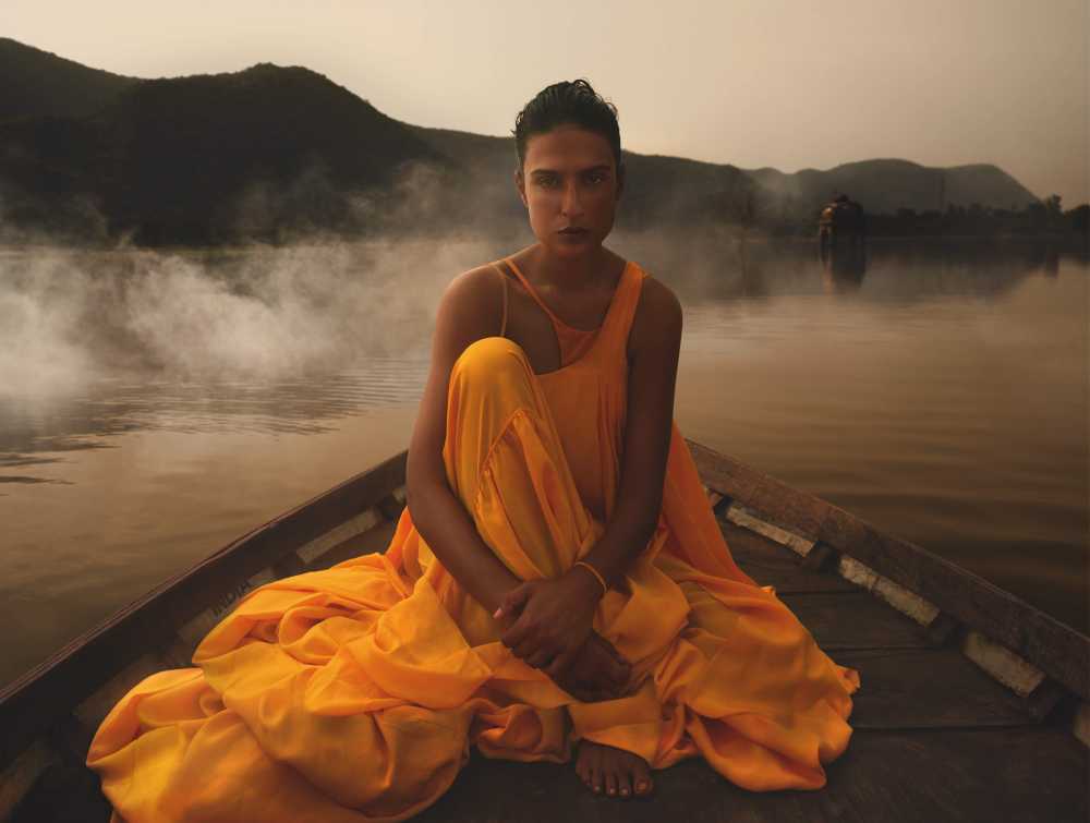 calendrier Pirelli Avani Rai